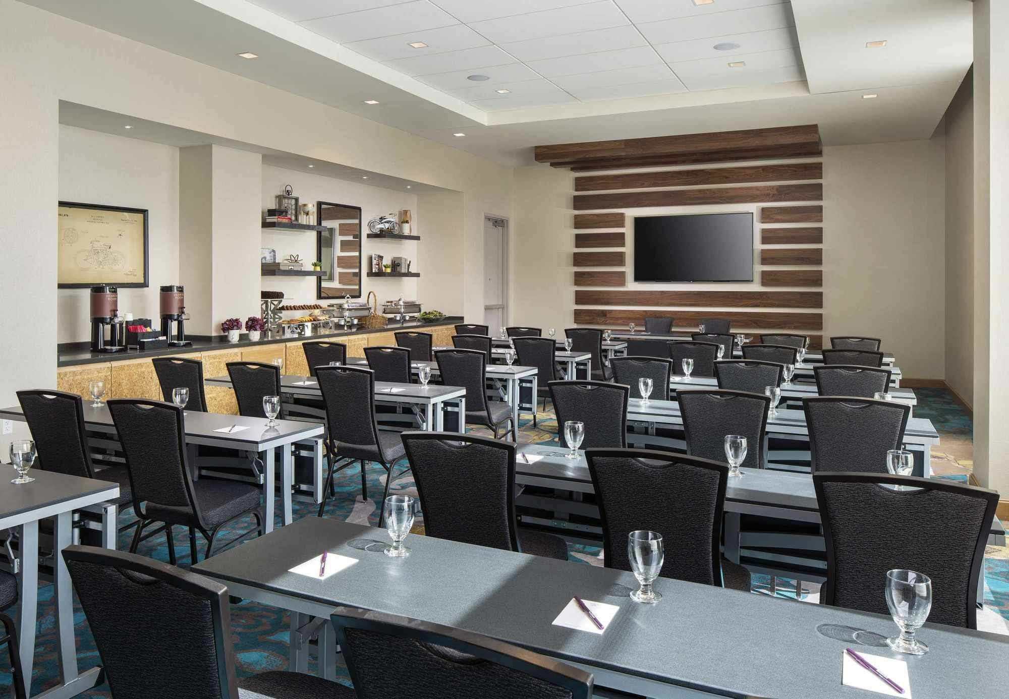 Residence Inn By Marriott Boston Watertown Zewnętrze zdjęcie